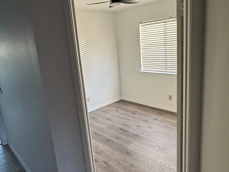1187 Cabana Ct — Photo 20