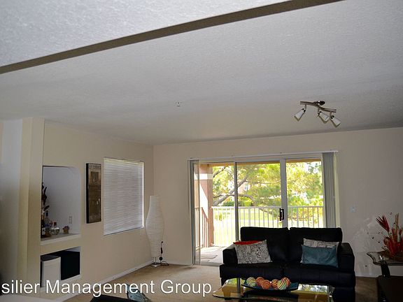 4th image of 14001 Fairway Island Dr APT 521