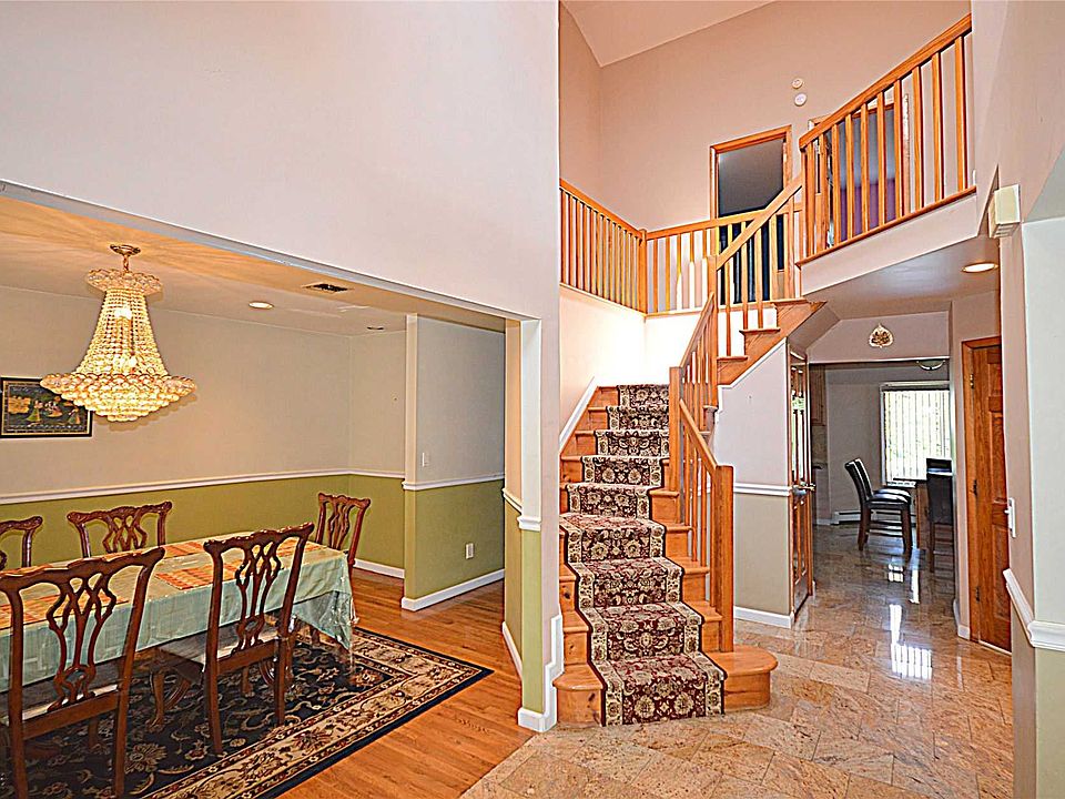 15 Chaffee Ave, Albertson, NY 11507 Zillow