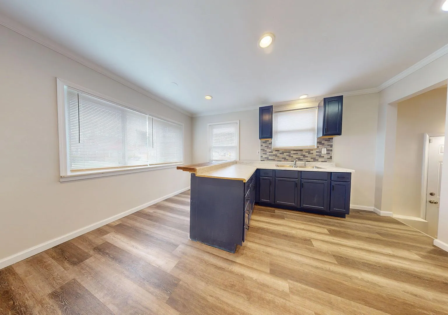 Beautiful 3-Bedroom Home for Rent in Detroit! — Photo 2