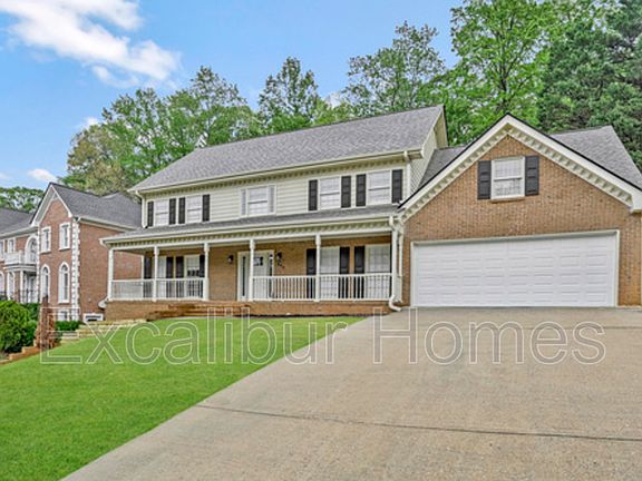 3rd image of 670 Belgrave Ln