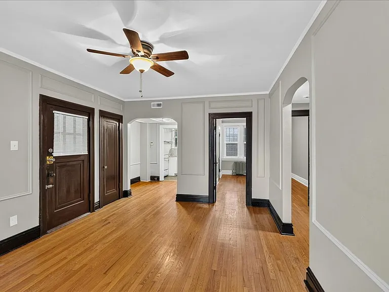 1949 Alfred Ave #3N — Photo 10