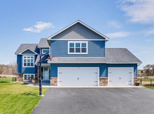 734 161st St, Hammond, WI 54015