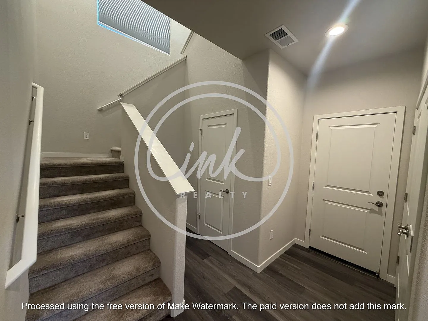 Beautiful 3 Bedroom 2 Bathroom Townhome in Indian Hills — Photo 2
