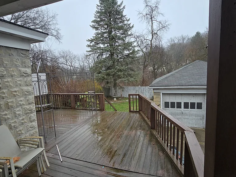 1142 Strahley Pl — Photo 14