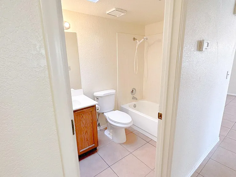 4215 Calle Barona #A — Photo 9