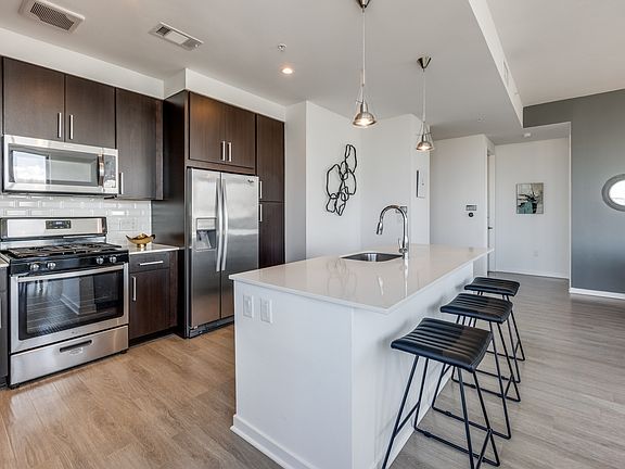3rd image of 1911 Holcombe Blvd #1807
