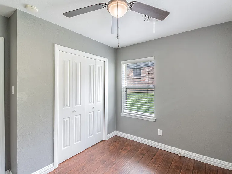 7824 Davenport Ave — Photo 19