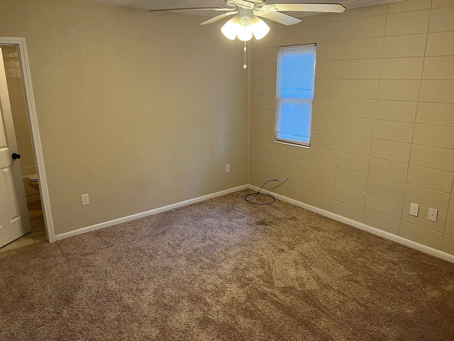 1 bed, 840 sqft, $915 — Photo 4