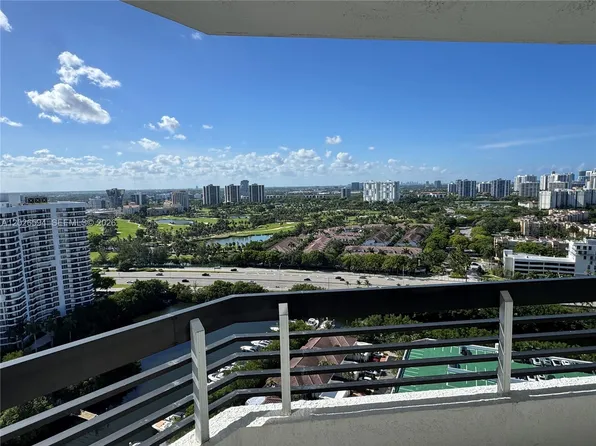 3530 Mystic Pointe Dr APT 2709, Aventura, FL 33180