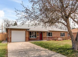 950 Tucson St, Aurora, CO 80011