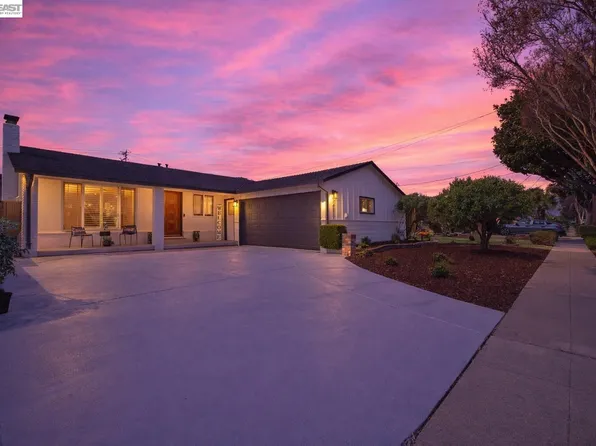 24839 Townsend Ave, Hayward, CA 94544