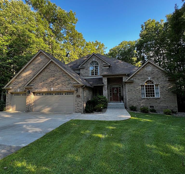 1st image of 109 March Chapel Ln