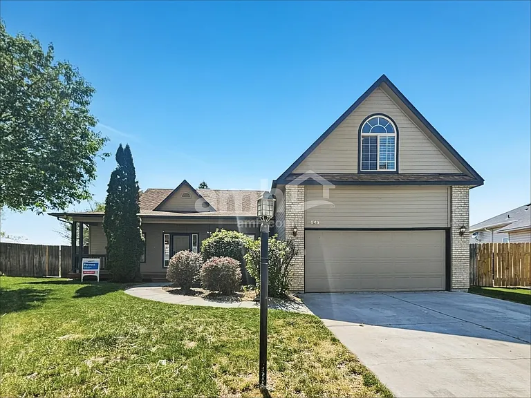 549 S Lodestone Ave — Photo 1