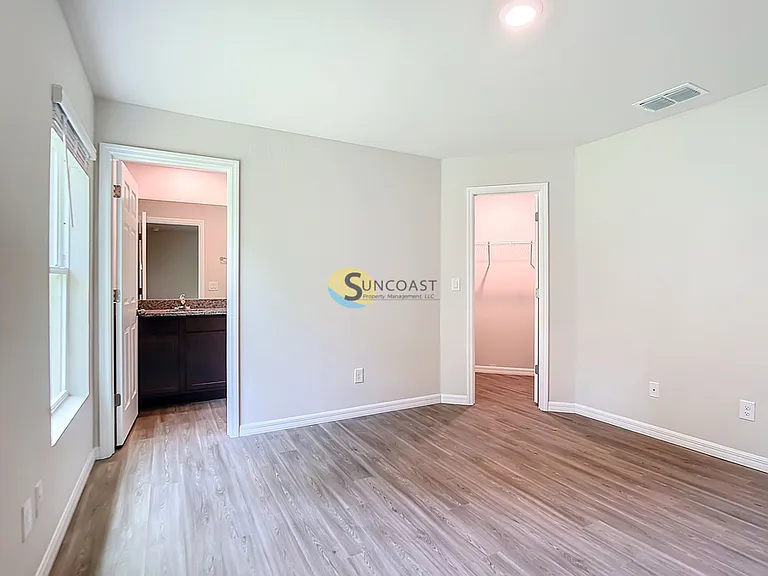 9235 Tacoma Ave — Photo 14
