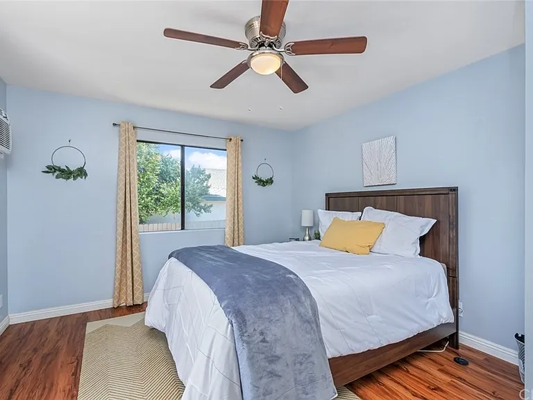 13528 E Russell St — Photo 11