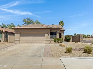 1821 S Navajo Way, Chandler, AZ 85286