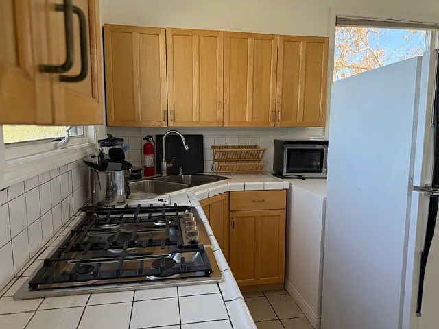 21154 Saddle Peak Rd — Photo 14