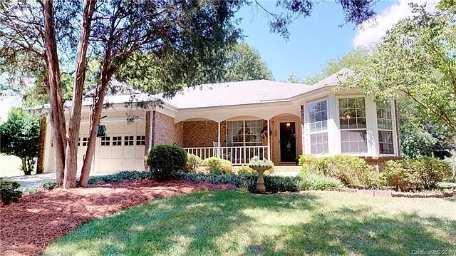 1st image of 6811 Pin Oak Ct