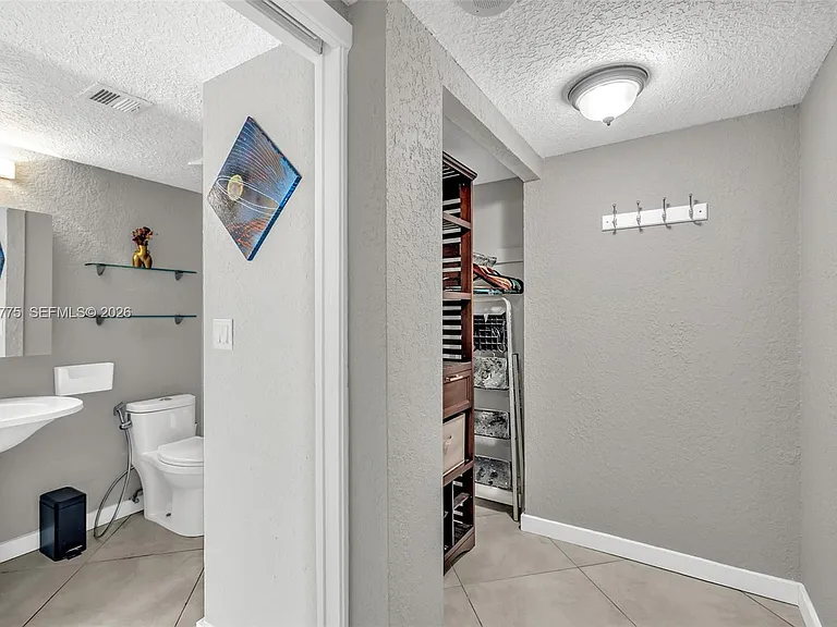 11111 Biscayne Blvd #116 — Photo 9
