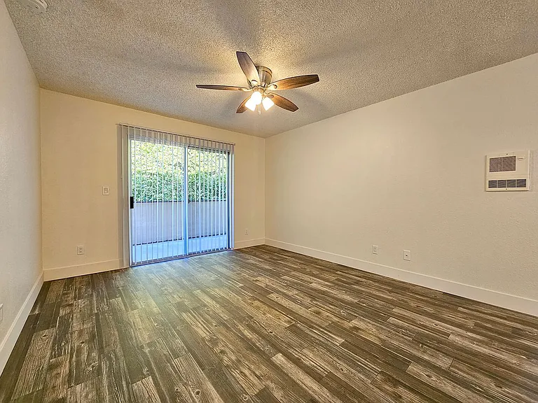 Brandywine Apartments — Photo 11
