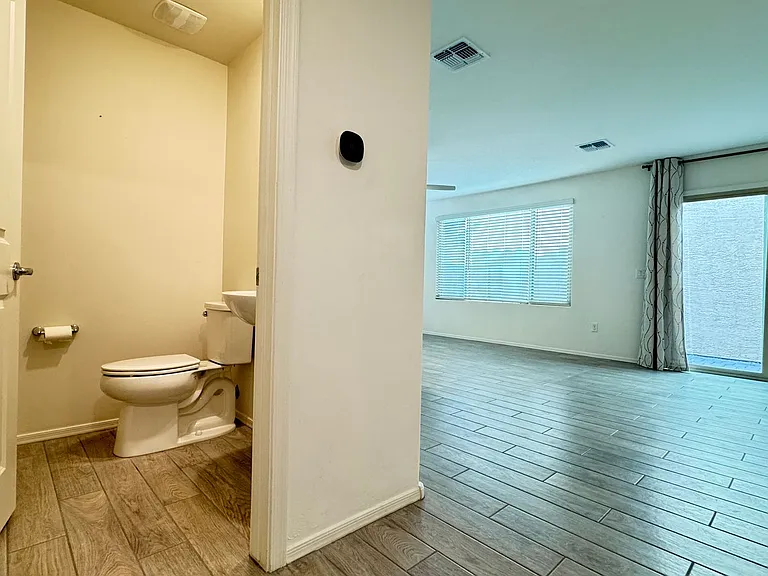 1108 E Ascent St — Photo 5