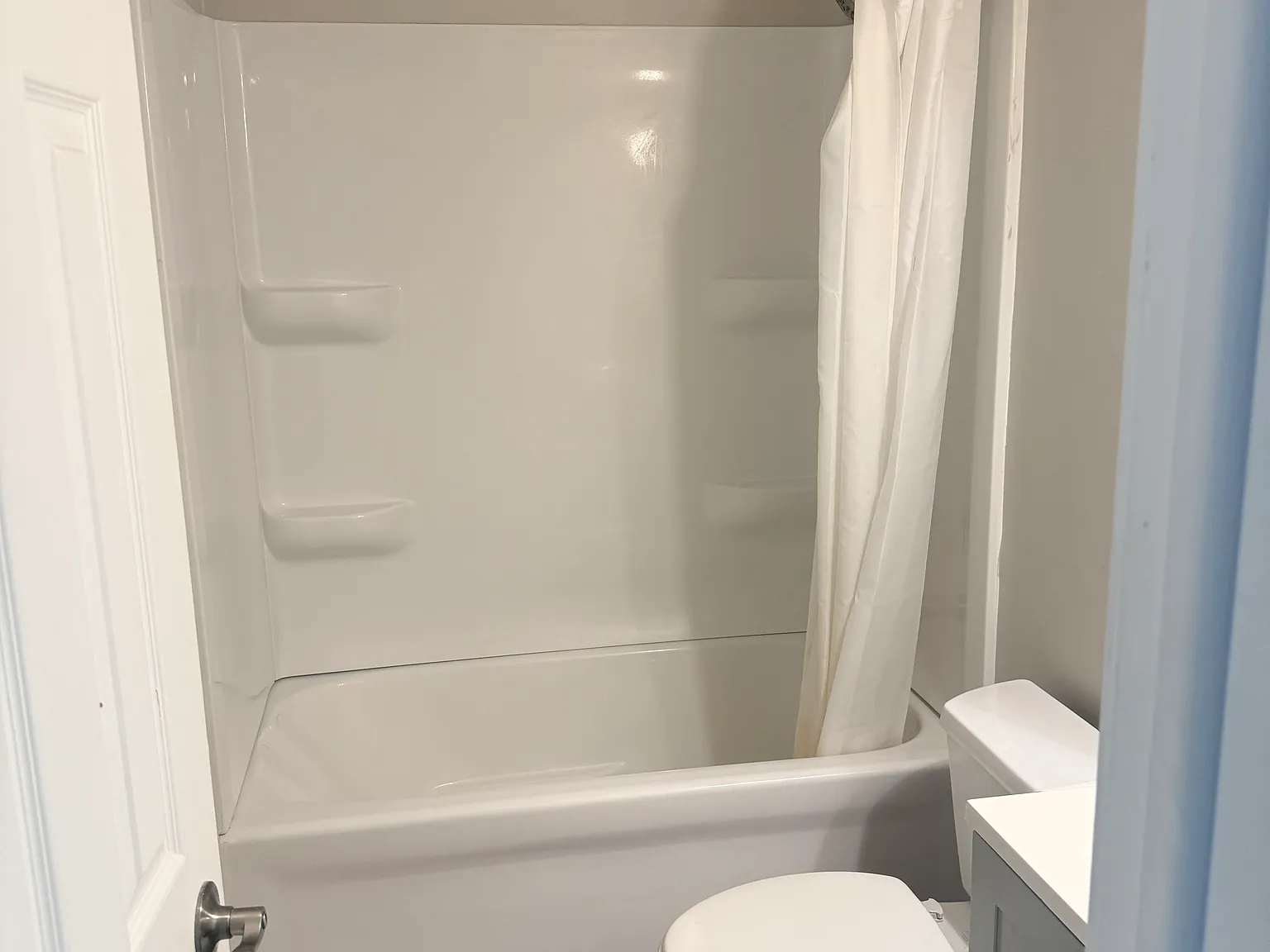 2 bed, 750 sqft, $1,500 — Photo 4