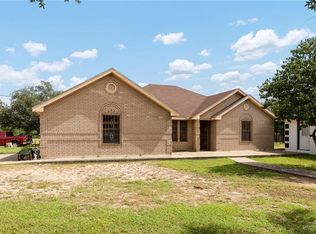 906 W Veterans Blvd, Palmview, TX 78572