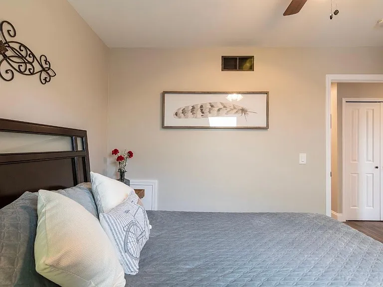 28222 Saint Louise Dr — Photo 14