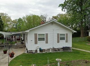 106 E Malta Rd, Oak Ridge, TN 37830