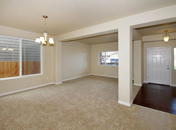 2nd image of 9417 Fairway Glen Cir