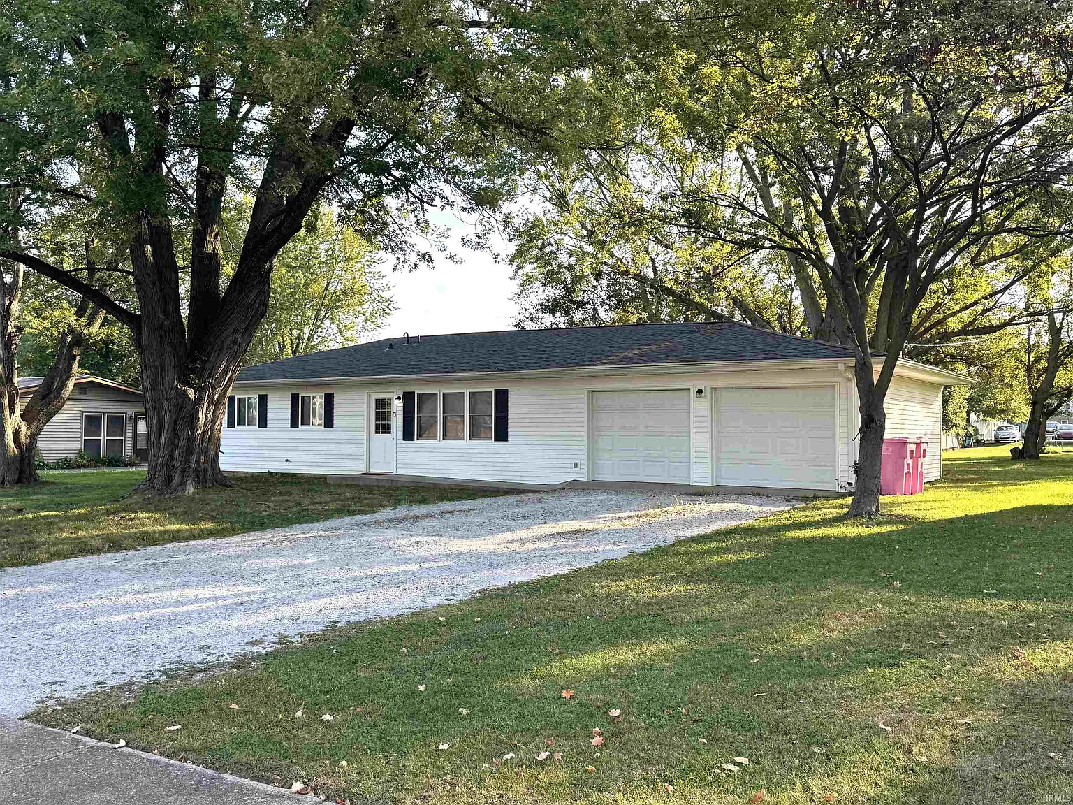 320 N Englewood Dr photo 1
