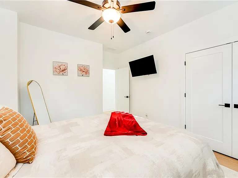 1239 Plaza Ave SW #B — Photo 18