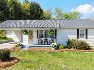 1585 Hill Rd, Newport, TN 37821