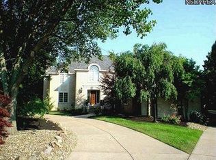 2365 Pebblebrook, Westlake, OH