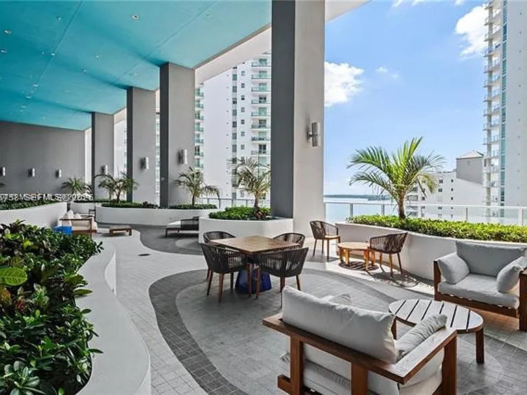 1300 Brickell Bay Dr #3206 — Photo 28