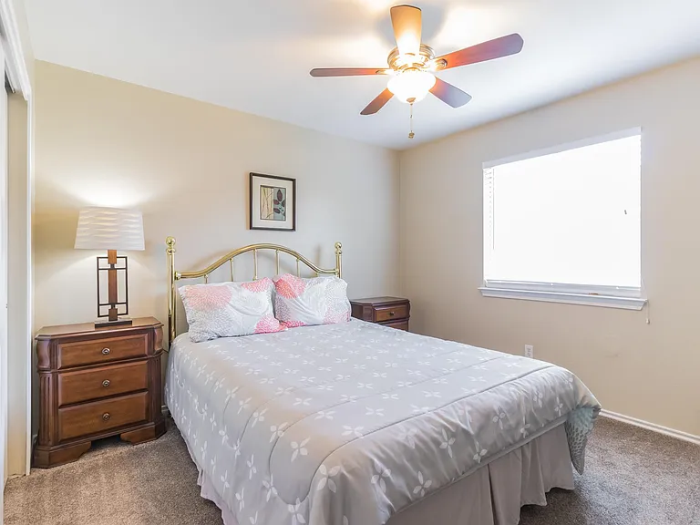 413 Quail Hollow Dr — Photo 13