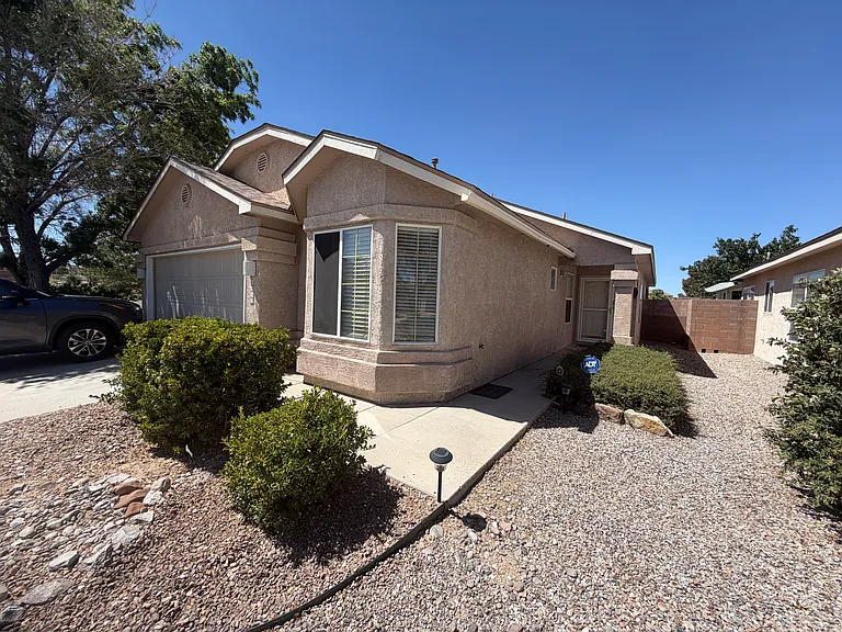 6243 Calle Feliz NW — Photo 1