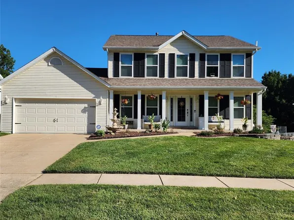 1260 Old Stone Dr, O'Fallon, MO 63368