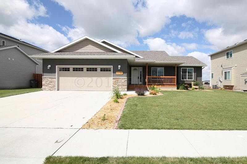 1st image of 4567 Prairie Dr