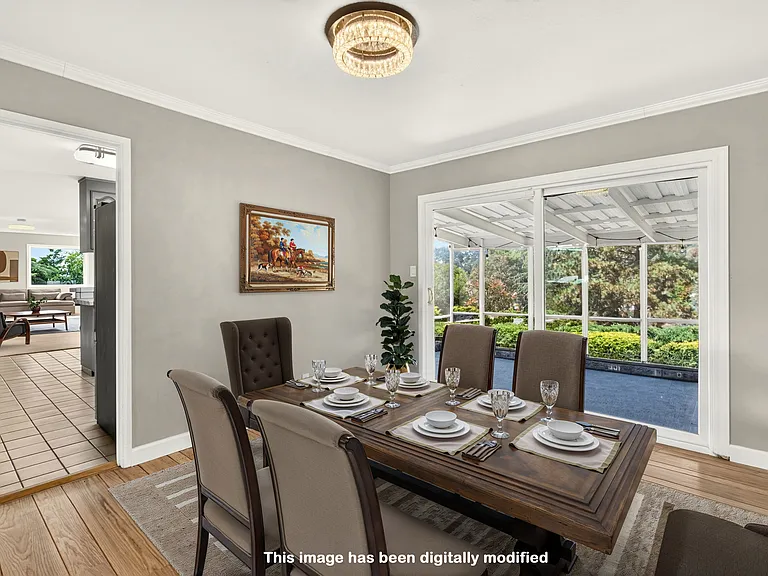 10420 Greenview Dr — Photo 17