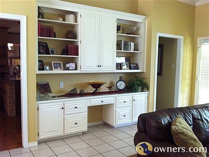 Built-in Cabinets/ Living Rm