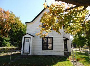 558 Niles Ave, Benton Harbor, MI 49022