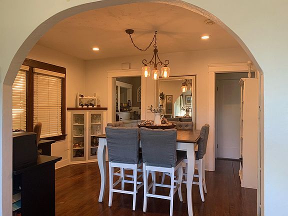 Dining room with vintage arch