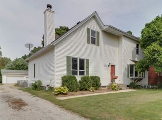 810 Osage St, Normal, IL 61761