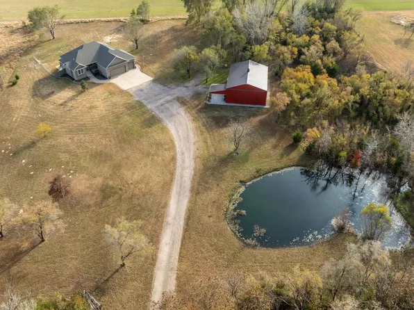 35701 W 47th St S, Cheney, KS 67025