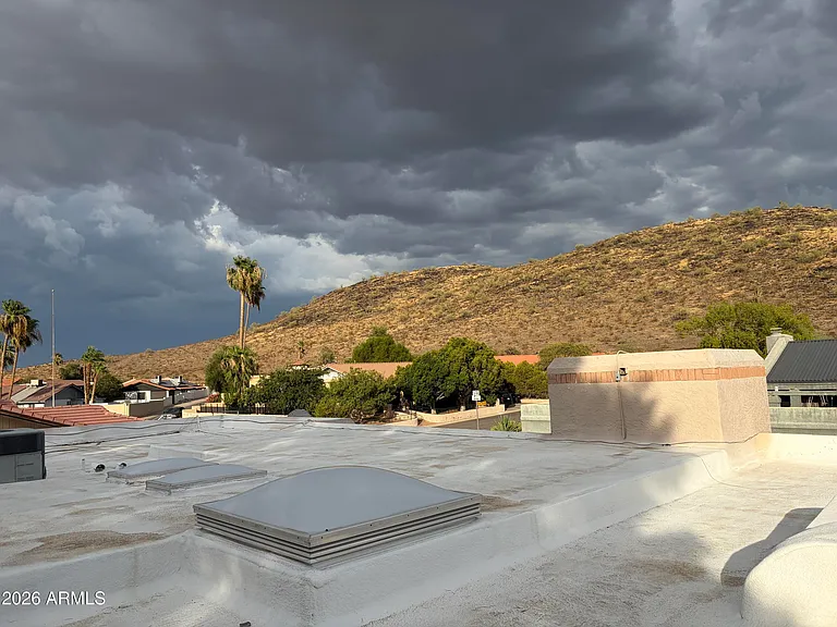 220 E Aster Dr — Photo 30