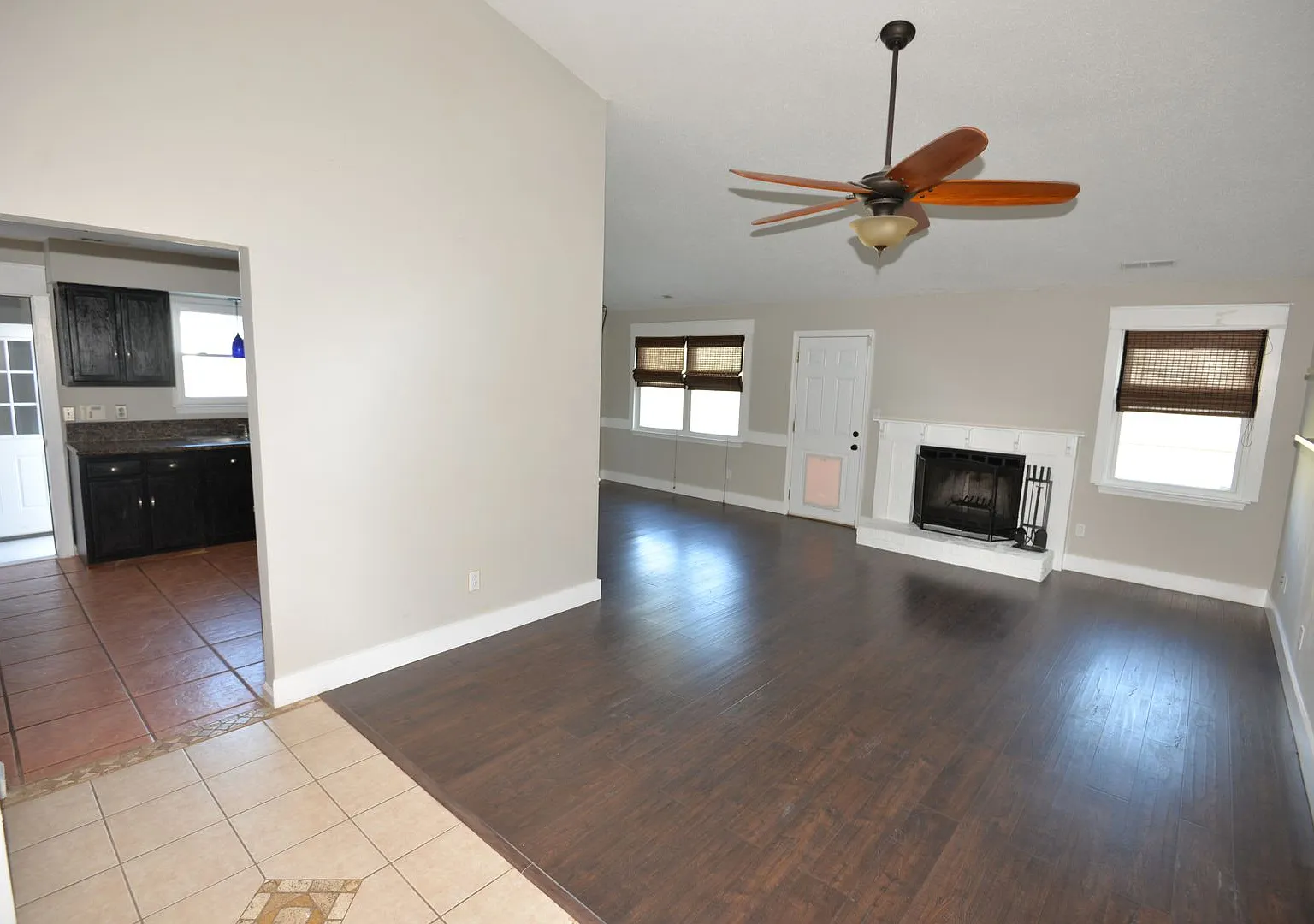 Ocean Lakes Ranch with an Inground-Pool — Photo 4