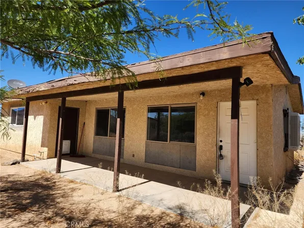 568 Jemez Trl, Yucca Valley, CA 92284
