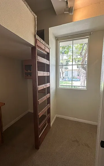 130 Beach Side Ct — Photo 38